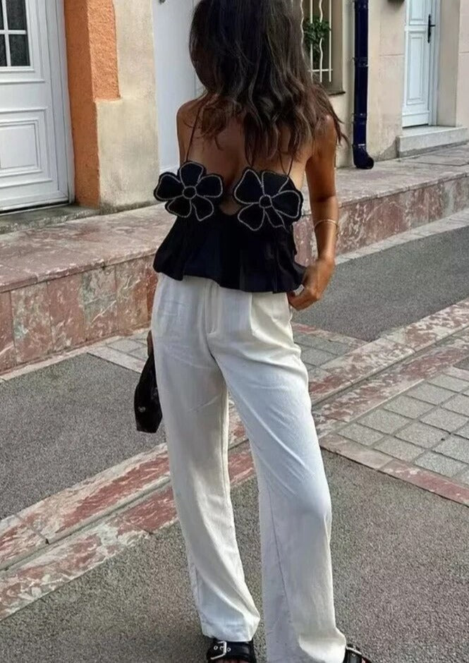 Damski top crop typu cami z ramiączkami spaghetti i aplikacjami z przodu