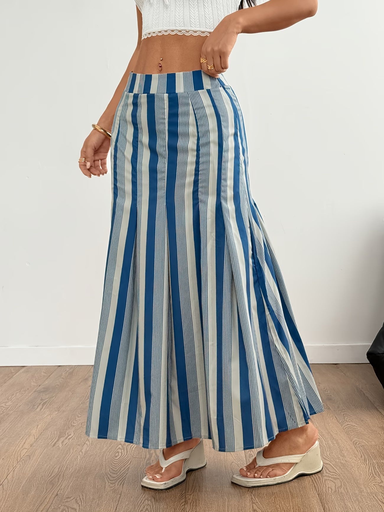 Damska spódnica maxi w paski