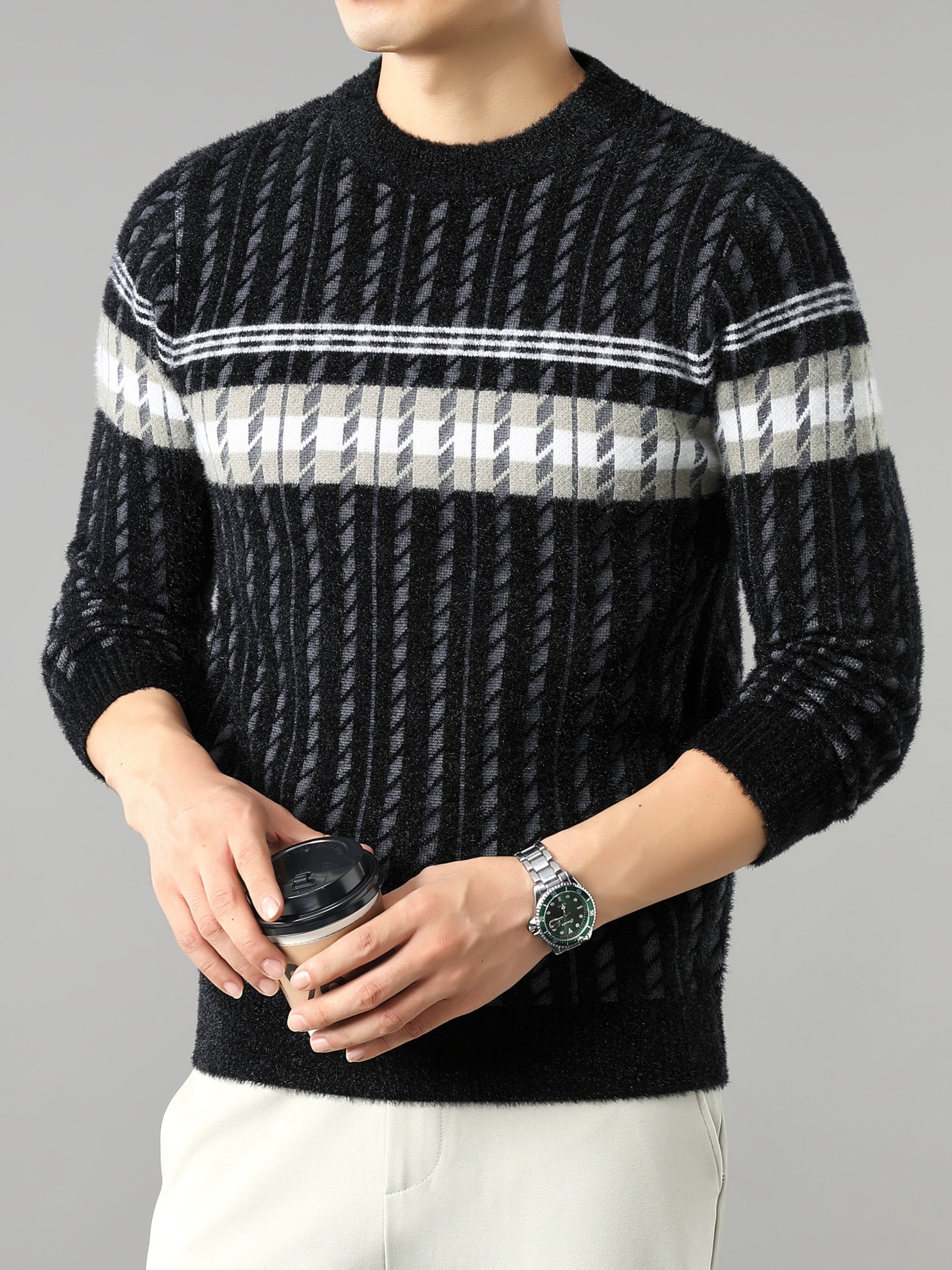 Sweter męski w sploty z paskami